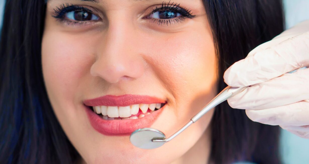 Salute Orale: 3 Passi per Essere un Paziente Informato in Argo! 2 Paziente Informato: Il Protagonista della Tua Salute Orale in Argo